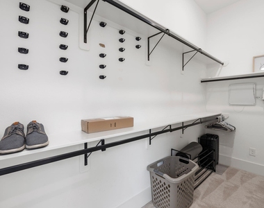 857 Fisher Street - Photo Thumbnail 24
