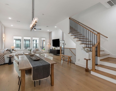 857 Fisher Street - Photo Thumbnail 16