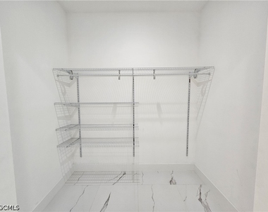 4145 68th Avenue Ne - Photo Thumbnail 16