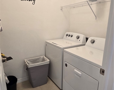 4325 Sw 7th Avenue - Photo Thumbnail 20