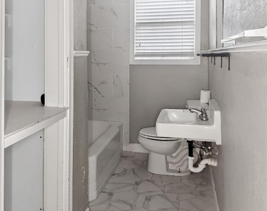 2313 Avenue L - Photo Thumbnail 20