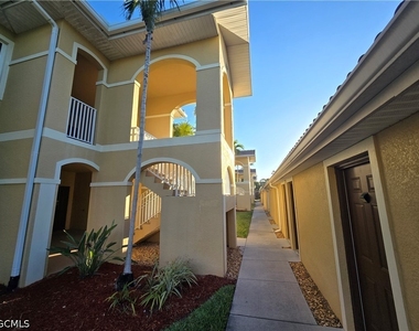 1101 Winding Pines Circle - Photo Thumbnail 4