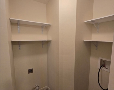 1101 Winding Pines Circle - Photo Thumbnail 28