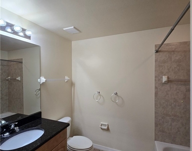 1101 Winding Pines Circle - Photo Thumbnail 26