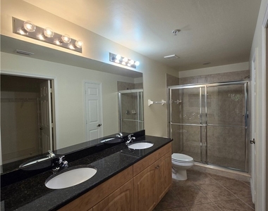 1101 Winding Pines Circle - Photo Thumbnail 20