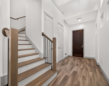159 Benjis Place - Photo Thumbnail 6