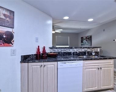 1775 Four Mile Cove Parkway - Photo Thumbnail 5