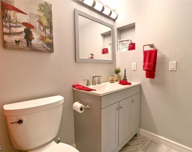 1775 Four Mile Cove Parkway - Photo Thumbnail 22