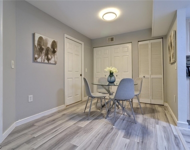 1775 Four Mile Cove Parkway - Photo Thumbnail 4