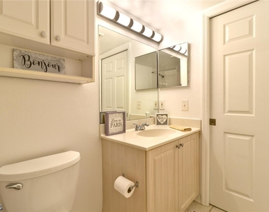 1775 Four Mile Cove Parkway - Photo Thumbnail 20