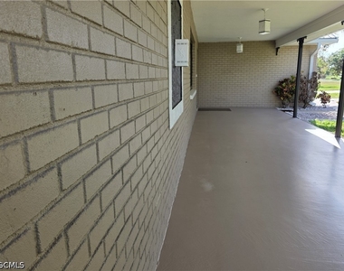 1250 Riverbend Drive - Photo Thumbnail 10