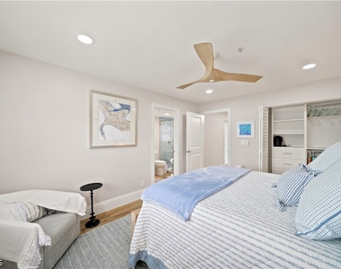 248 4th Avenue S - Photo Thumbnail 23
