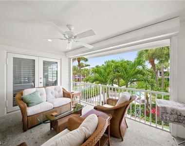 248 4th Avenue S - Photo Thumbnail 12