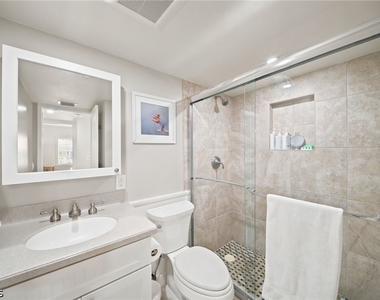 666 3rd Street S - Photo Thumbnail 23