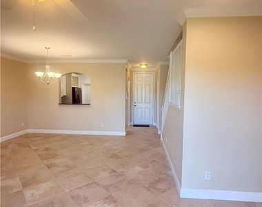 3396 Dandolo Circle - Photo Thumbnail 10