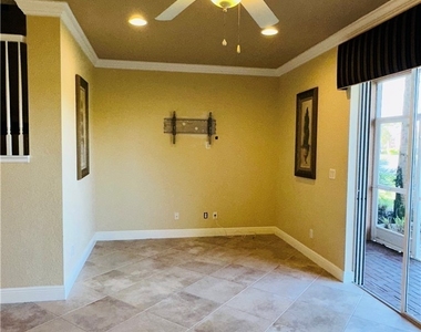 3396 Dandolo Circle - Photo Thumbnail 8