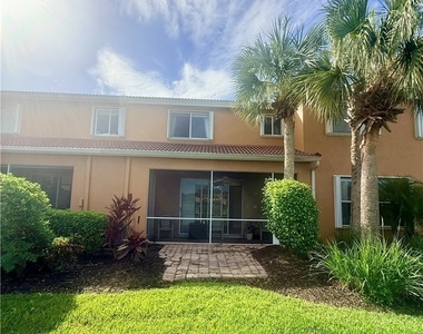 3396 Dandolo Circle - Photo Thumbnail 24