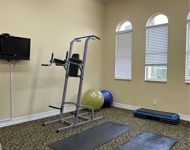 3396 Dandolo Circle - Photo Thumbnail 26