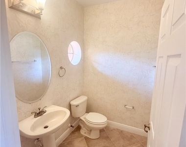 3396 Dandolo Circle - Photo Thumbnail 18