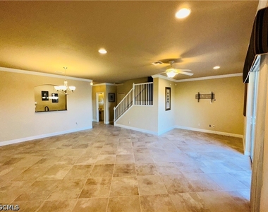 3396 Dandolo Circle - Photo Thumbnail 6