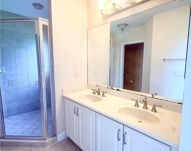 3396 Dandolo Circle - Photo Thumbnail 13