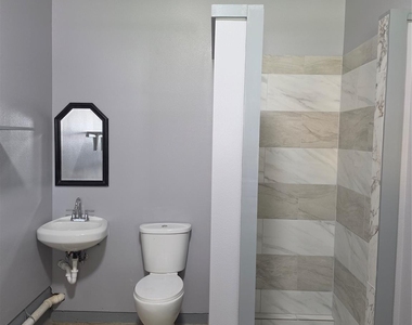 101 N N Hackberry - Photo Thumbnail 20