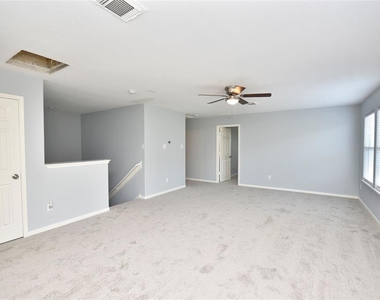 2714 Indigo Stone Lane - Photo Thumbnail 20