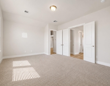 13602 Hartwell Bend Drive - Photo Thumbnail 7