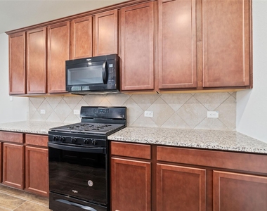 21622 Buttonsage Lane - Photo Thumbnail 10