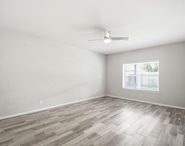 16203 Centennial Light Drive - Photo Thumbnail 16