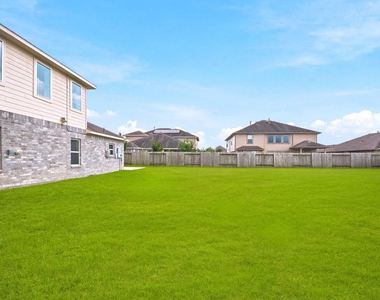 16203 Centennial Light Drive - Photo Thumbnail 34