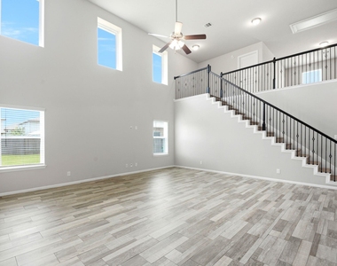 16203 Centennial Light Drive - Photo Thumbnail 9