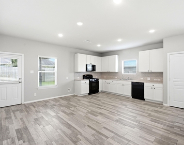 16203 Centennial Light Drive - Photo Thumbnail 10