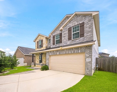 16203 Centennial Light Drive - Photo Thumbnail 2