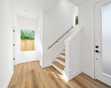 3215 Ennis Street - Photo Thumbnail 2