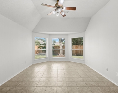 2415 Wyckchester Drive - Photo Thumbnail 13