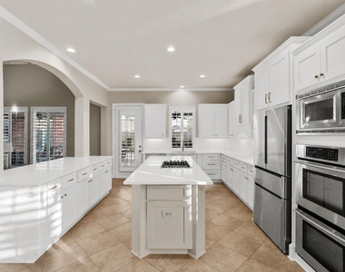 2822 Taylorcrest - Photo Thumbnail 13
