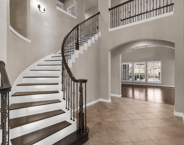 2822 Taylorcrest - Photo Thumbnail 4