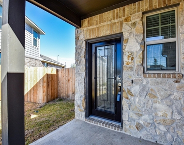 23002 Undertaken Path Drive - Photo Thumbnail 3