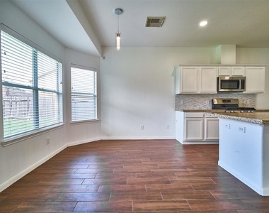 14603 Gearen Court - Photo Thumbnail 4