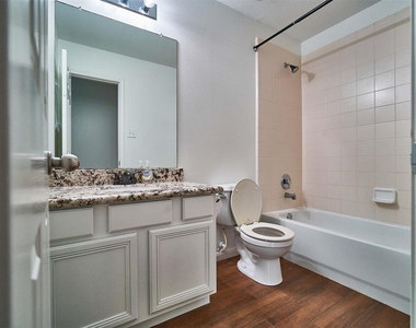 14603 Gearen Court - Photo Thumbnail 12
