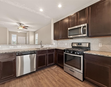 24902 Signorelli Way - Photo Thumbnail 7