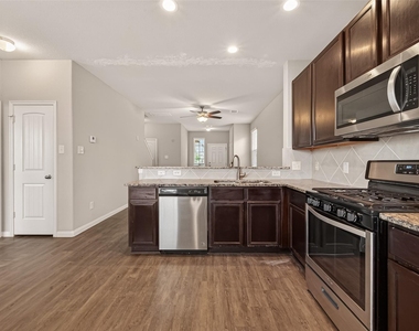 24902 Signorelli Way - Photo Thumbnail 4
