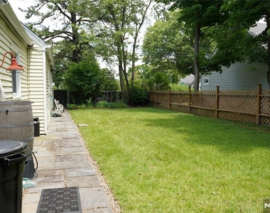 59 Pine - Photo Thumbnail 16
