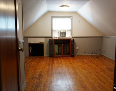 59 Pine - Photo Thumbnail 9