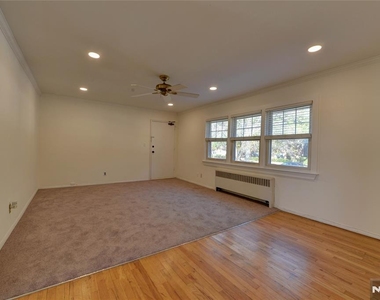 255 Bogert - Photo Thumbnail 5
