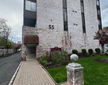 55 Clinton - Photo Thumbnail 27