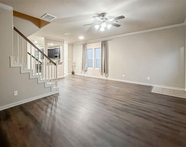 16771 Mammoth Springs Drive - Photo Thumbnail 14