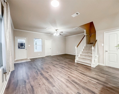 16771 Mammoth Springs Drive - Photo Thumbnail 11
