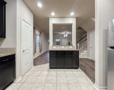 16771 Mammoth Springs Drive - Photo Thumbnail 10